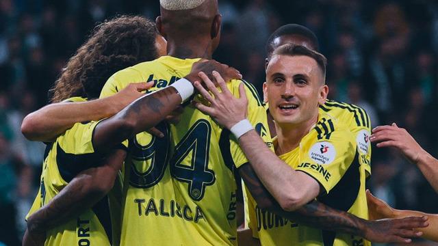 Fenerbahçe hakem tepkisi