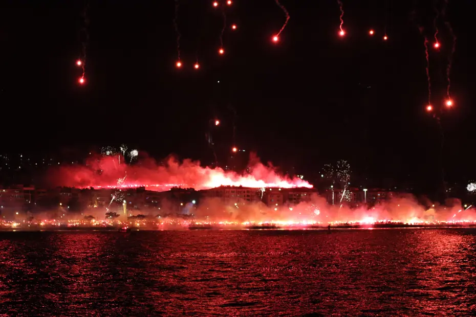 Göztepe 101. Yıl Kutlaması Güzelyalı’da Meşale Şöleni
